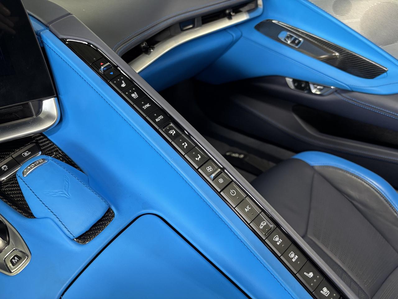 2024 Chevrolet Corvette E-Ray|3LZ|655HP|V8HYBRID|CONVERTIBLE|CARBONWHEELS| Photo