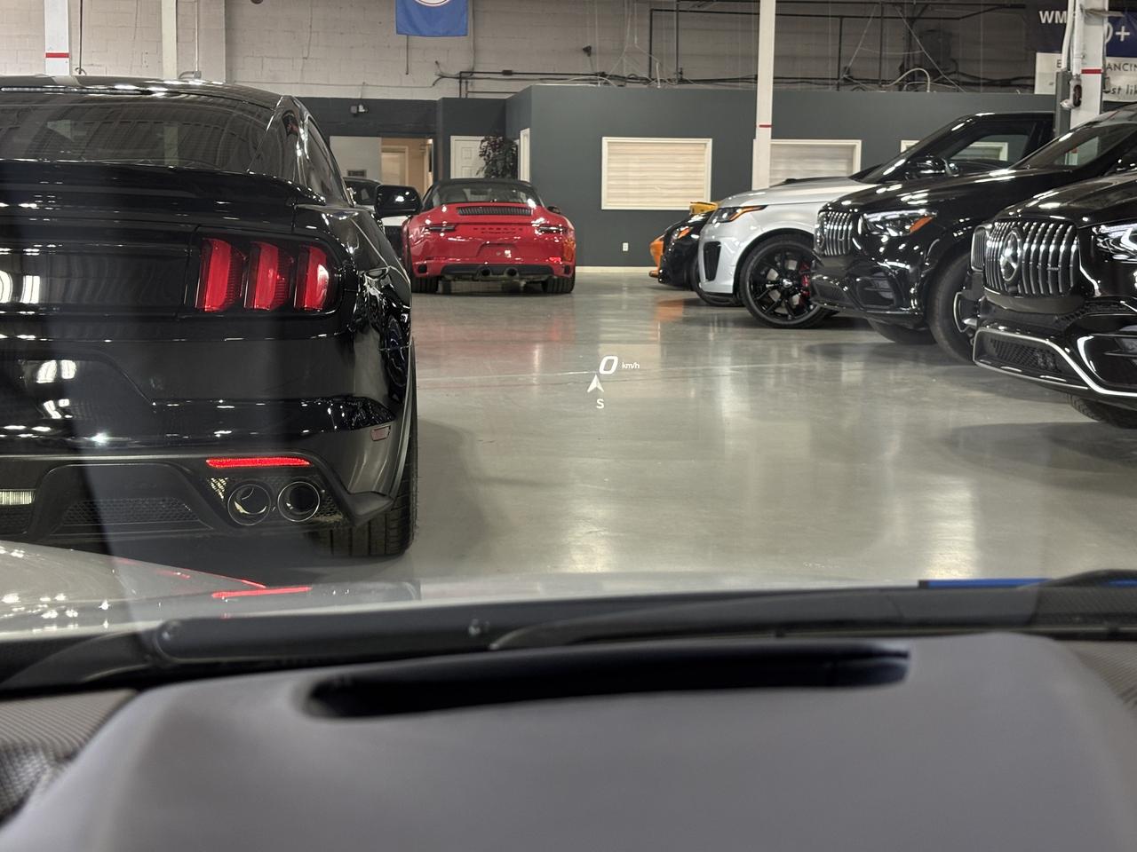 2024 Chevrolet Corvette E-Ray|3LZ|655HP|V8HYBRID|CONVERTIBLE|CARBONWHEELS| Photo