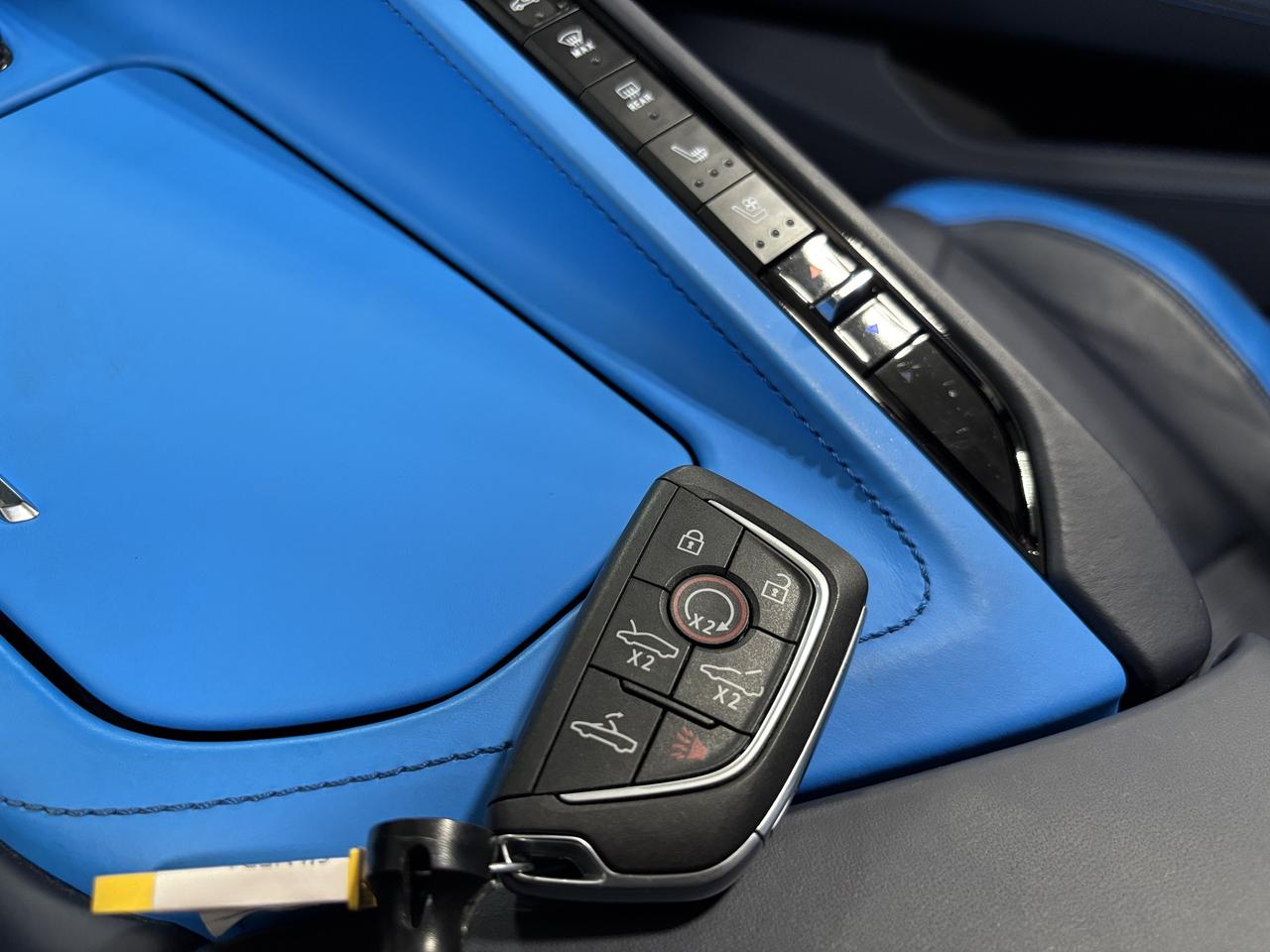 2024 Chevrolet Corvette E-Ray|3LZ|655HP|V8HYBRID|CONVERTIBLE|CARBONWHEELS| Photo
