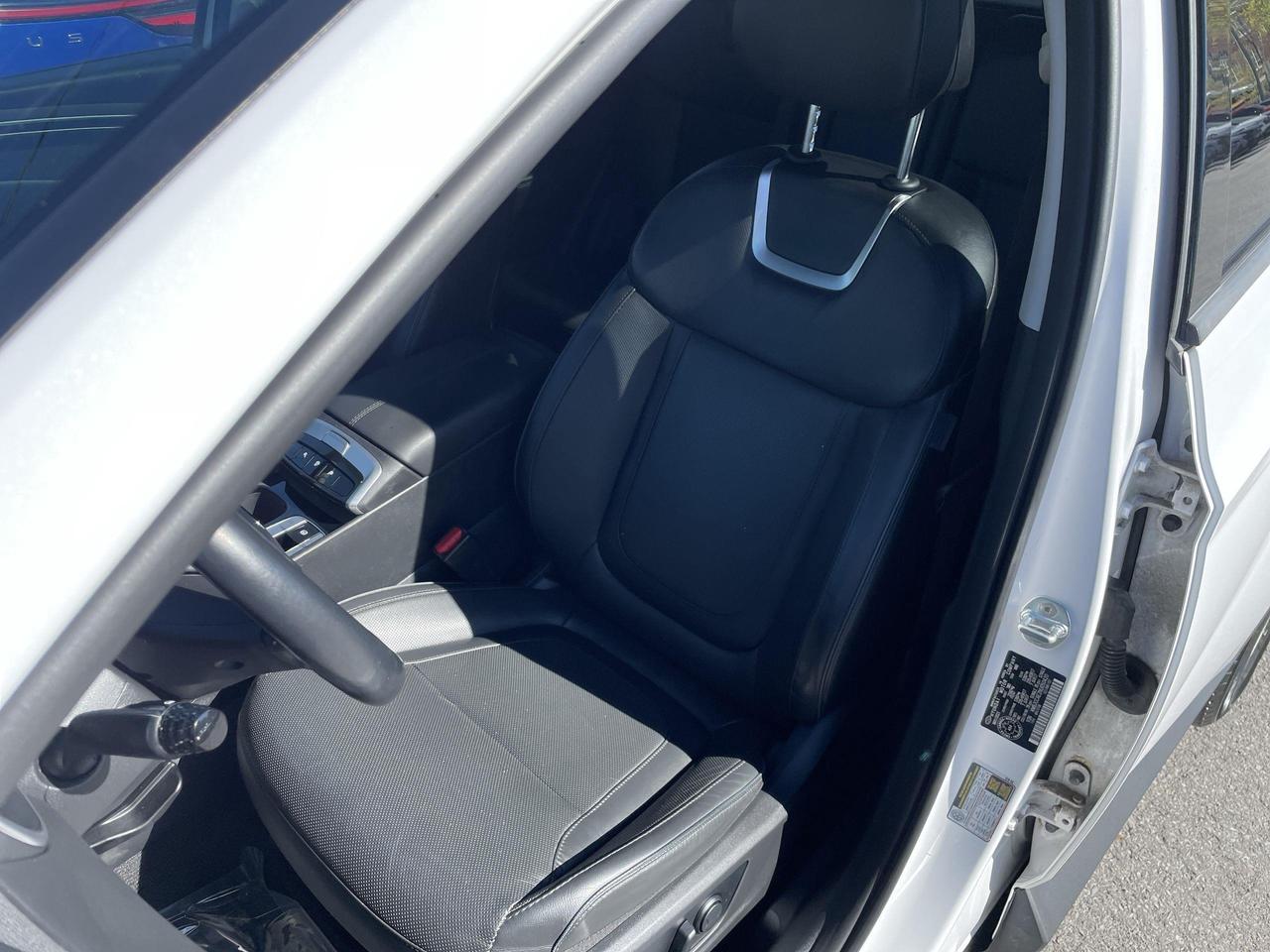 2022 Hyundai Tucson Preferred w/Trend Package TREND PKG, AWD, LEATHER, Photo