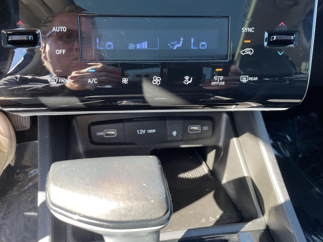2022 Hyundai Tucson Preferred w/Trend Package TREND PKG, AWD, LEATHER, Photo