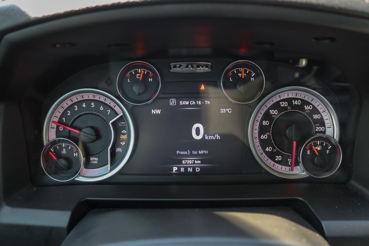 2023 RAM 1500 Classic Express 4x4 Crew Cab 5'7  Box | REMOTE START | Photo