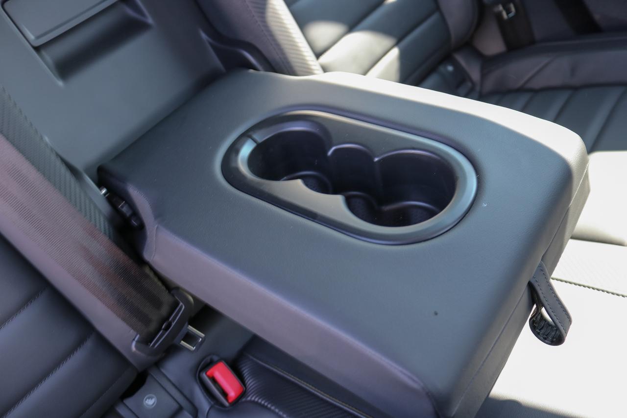 2024 Volkswagen Golf R DSG | NAVIGATION | SUNROOF | PREMIUM AUDIO | Photo