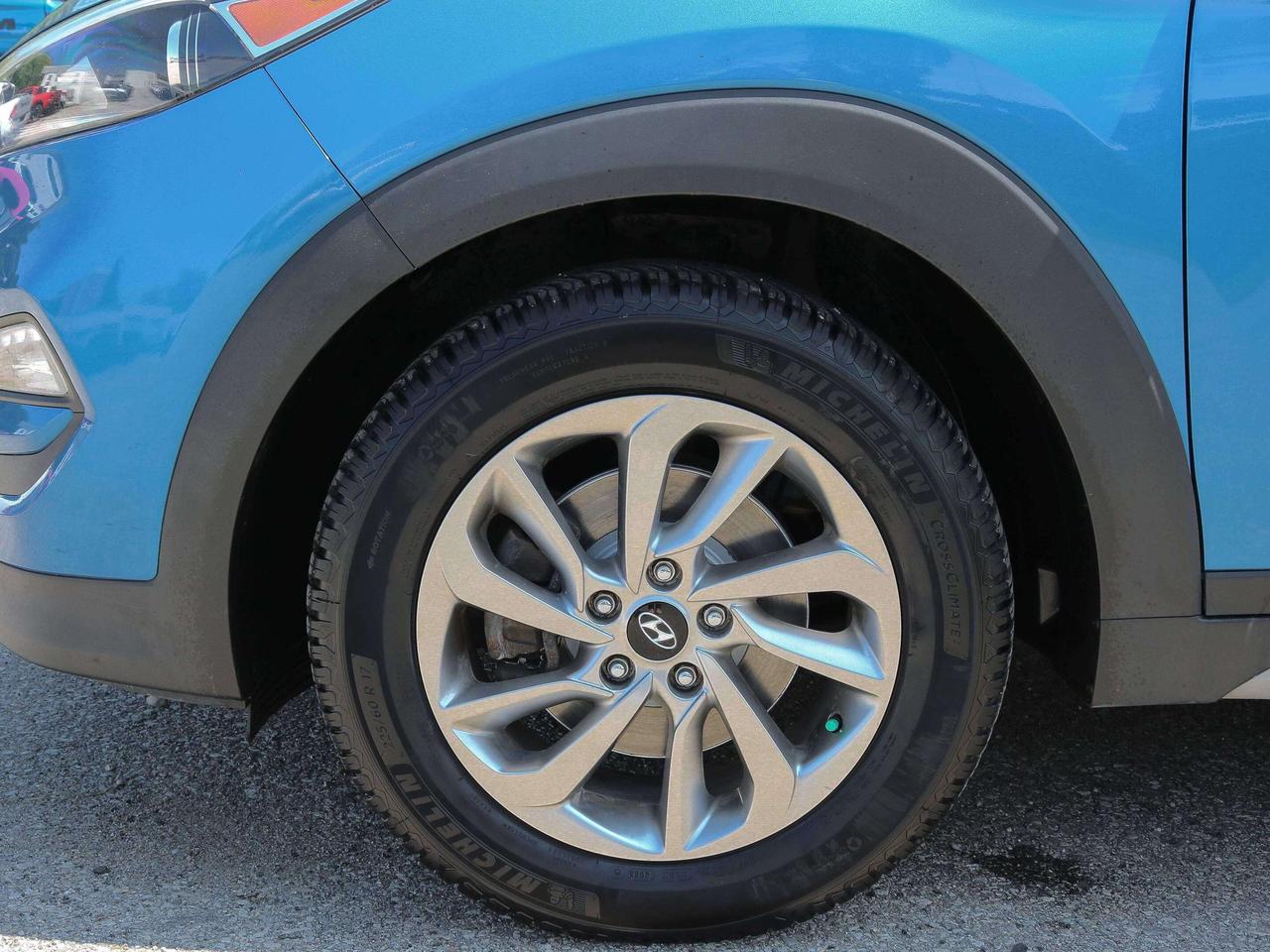 2017 Hyundai Tucson AWD 4dr 2.0L SE | DVD PLAYER | LANE KEEP  | Photo