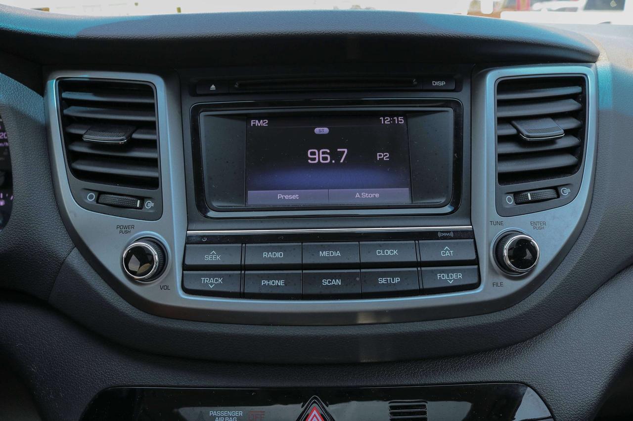 2017 Hyundai Tucson AWD 4dr 2.0L SE | DVD PLAYER | LANE KEEP  | Photo