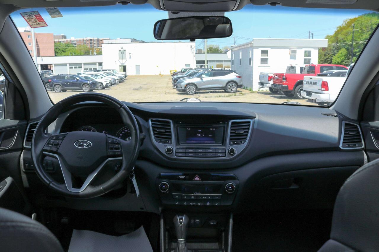 2017 Hyundai Tucson AWD 4dr 2.0L SE | DVD PLAYER | LANE KEEP  | Photo