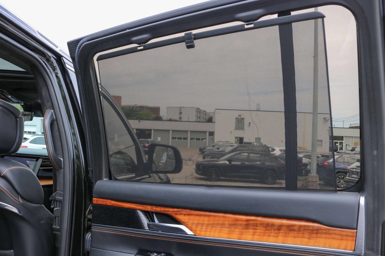 2022 Jeep Grand Wagoneer Series III 4x4 | NAVIGATION | REMOTE START | Photo