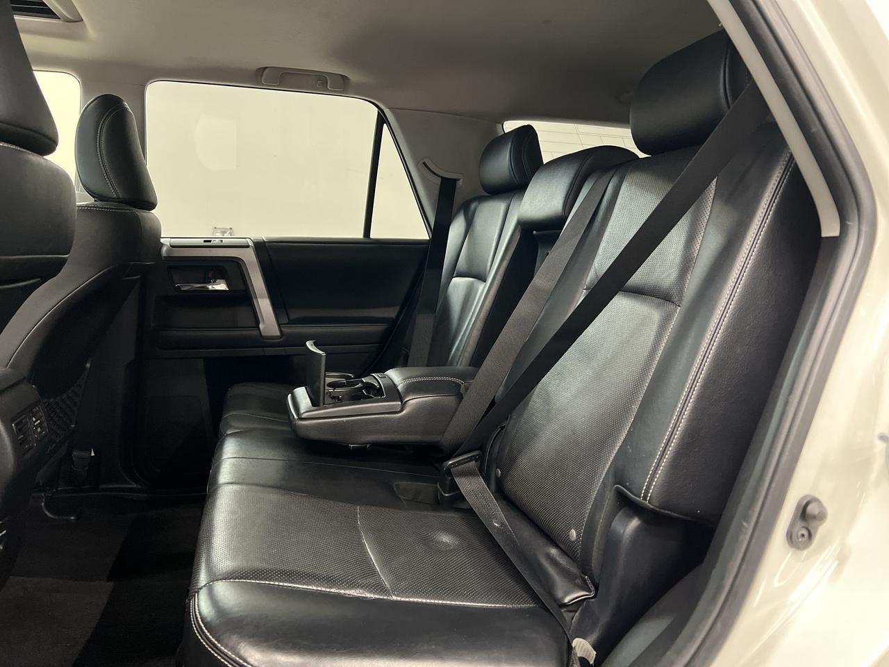 2014 Toyota 4Runner LIMITED 4X4 | 7-PASS | LOW KMS! | LEATHER |SUNROOF Photo