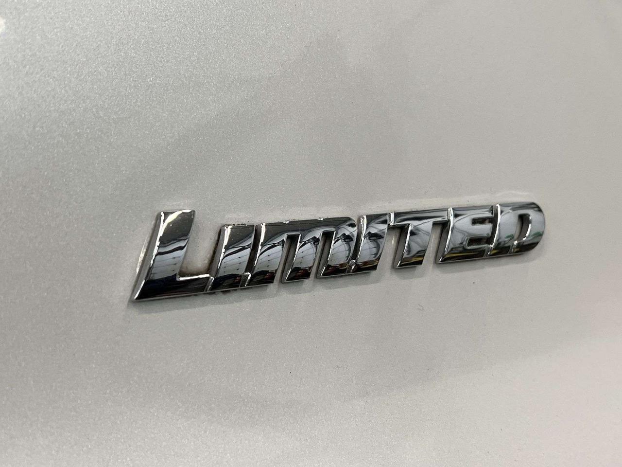 2014 Toyota 4Runner LIMITED 4X4 | 7-PASS | LOW KMS! | LEATHER |SUNROOF Photo