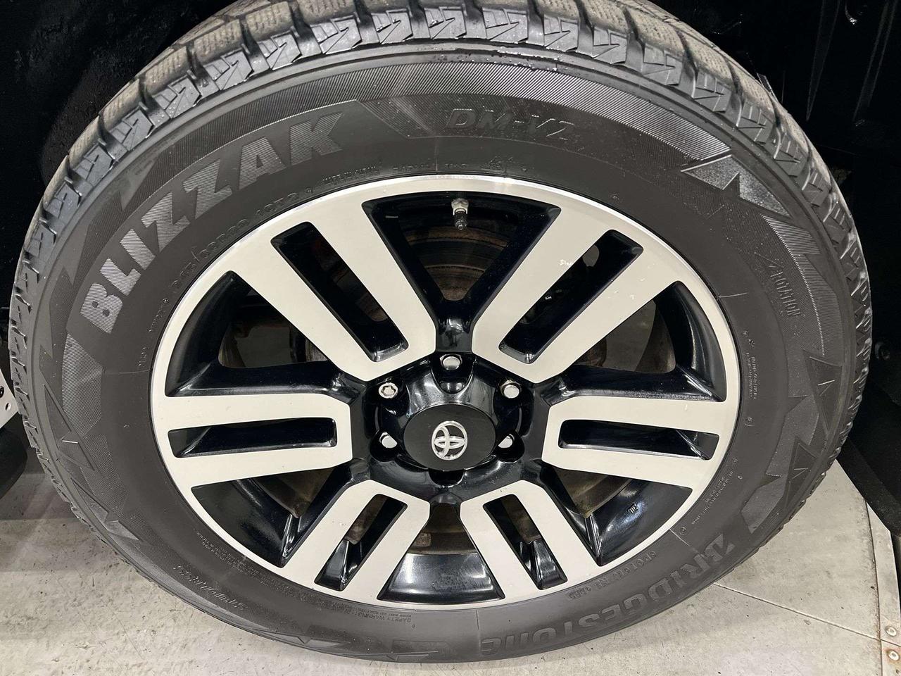 2014 Toyota 4Runner LIMITED 4X4 | 7-PASS | LOW KMS! | LEATHER |SUNROOF Photo