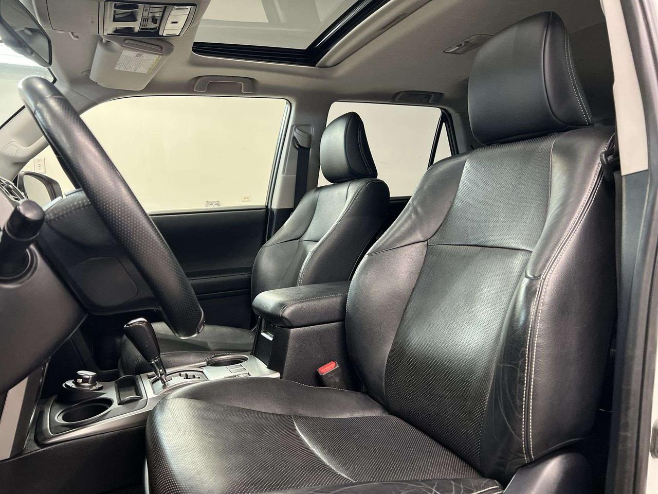 2014 Toyota 4Runner LIMITED 4X4 | 7-PASS | LOW KMS! | LEATHER |SUNROOF Photo