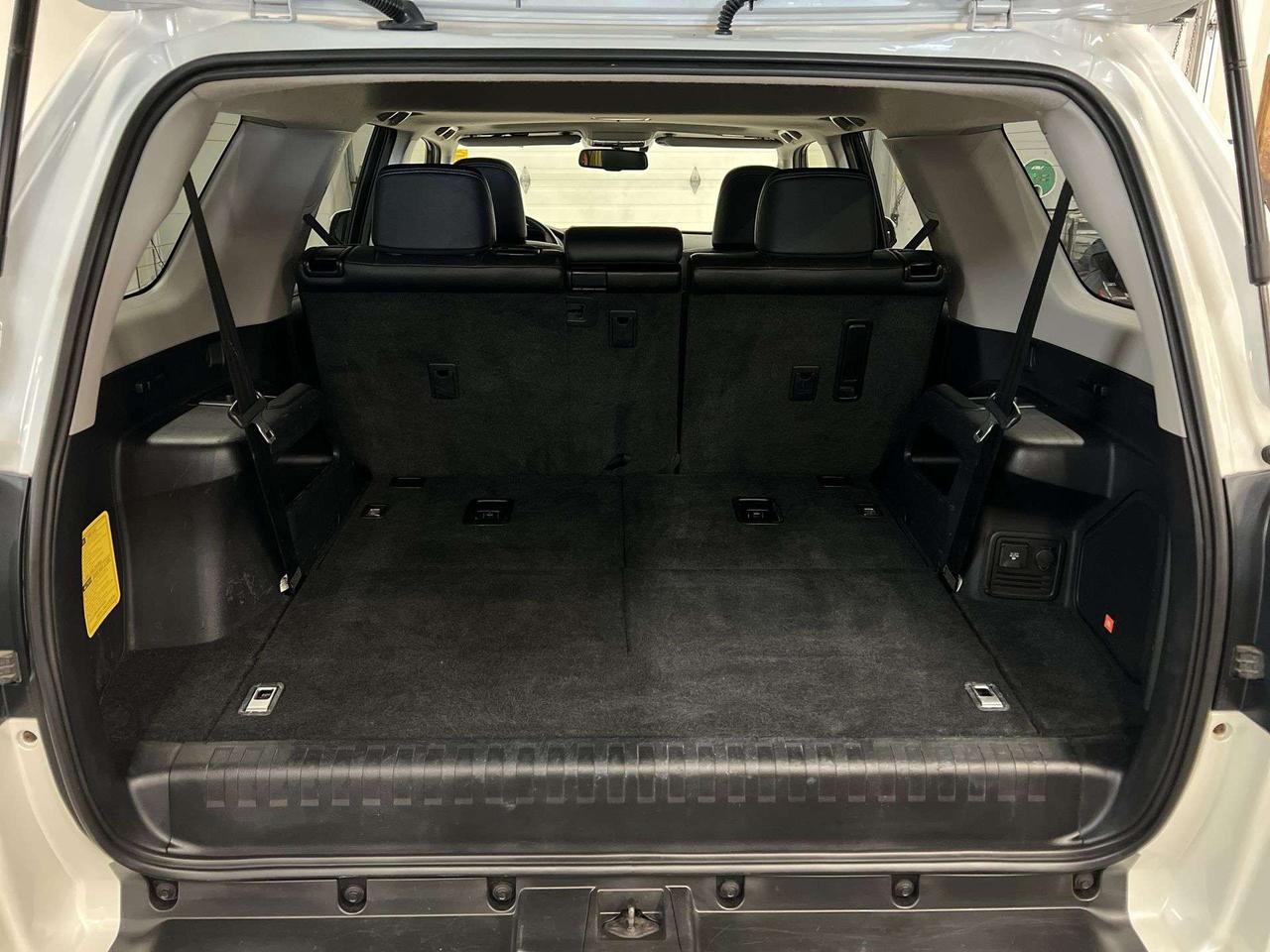 2014 Toyota 4Runner LIMITED 4X4 | 7-PASS | LOW KMS! | LEATHER |SUNROOF Photo