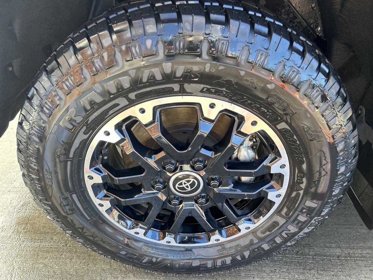 2023 Toyota Tundra 4x4 Crewmax Limited Long Bed Photo4