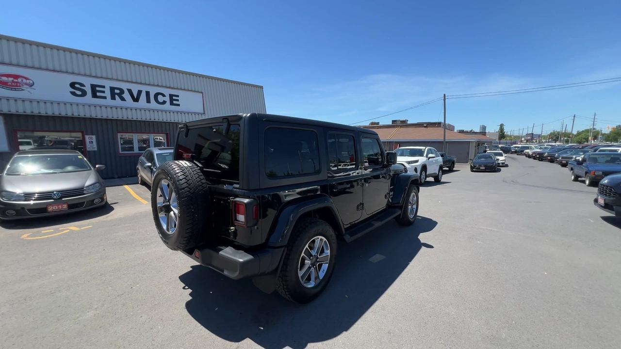 2018 Jeep Wrangler JK Unlimited SAHARA 4X4 | HTD LEATHER | CARPLAY | HARD TOP Photo