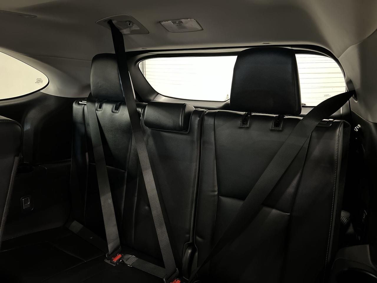 2023 Toyota Highlander HYBRID >>JUST SOLD Photo