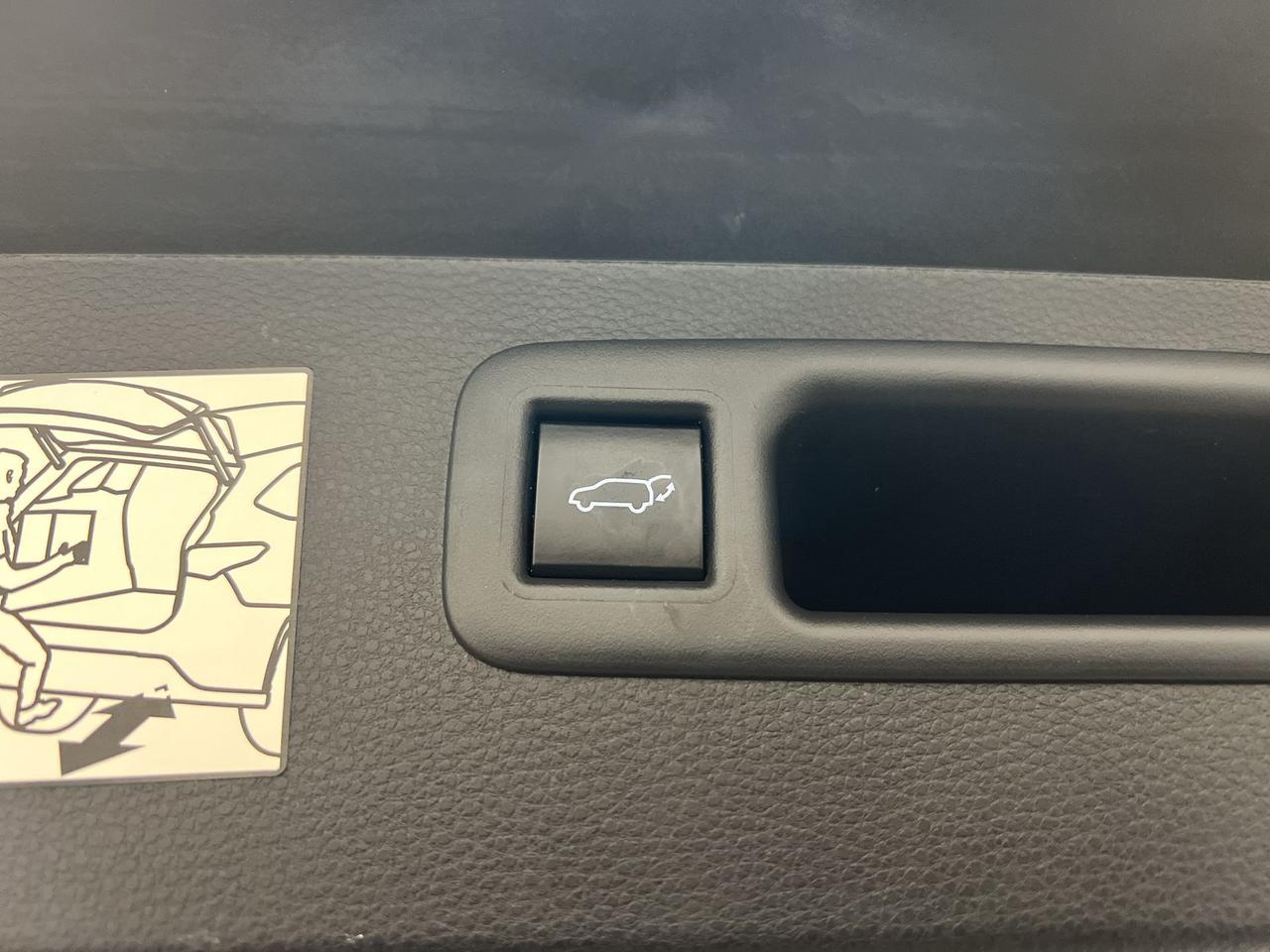 2023 Toyota Highlander HYBRID >>JUST SOLD Photo