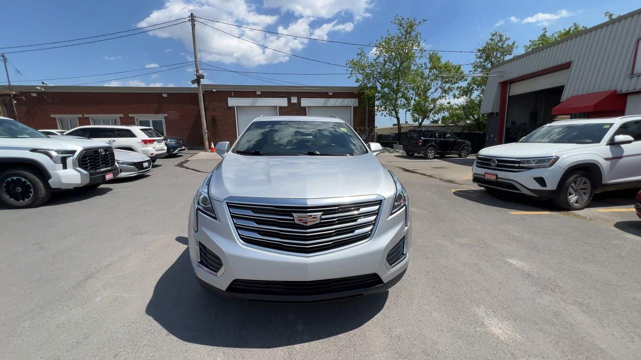 2019 Cadillac XT5 AWD | HTD LEATHER |CARPLAY | ALLOYS | REMOTE START Photo