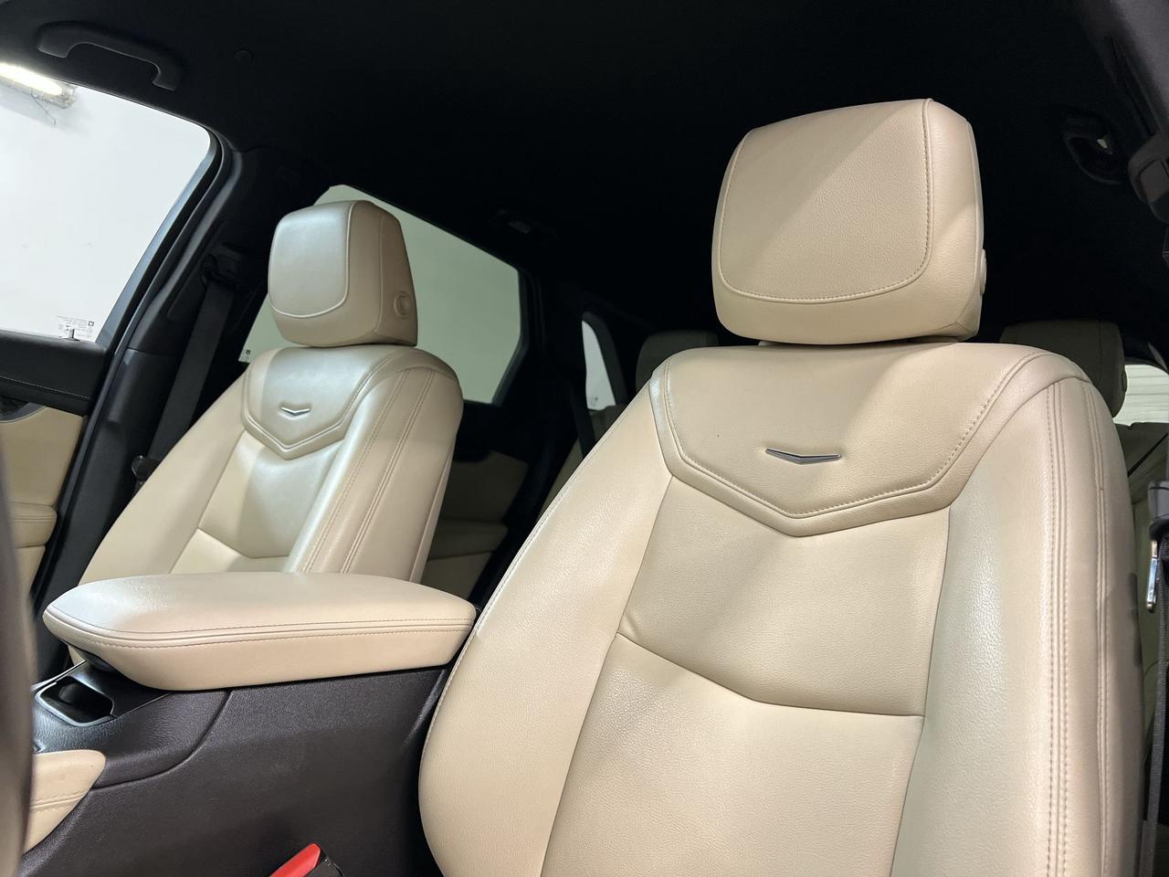 2019 Cadillac XT5 AWD | HTD LEATHER |CARPLAY | ALLOYS | REMOTE START Photo