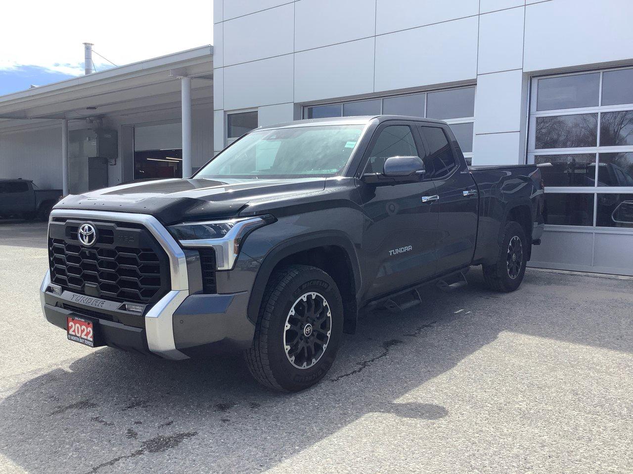2022 Toyota Tundra LTD TRD DBL Photo2