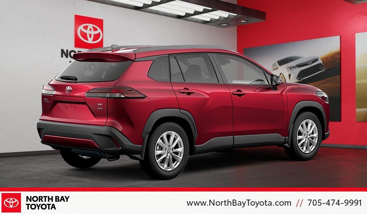 2026 Toyota Corolla Cross LE AWD Photo2