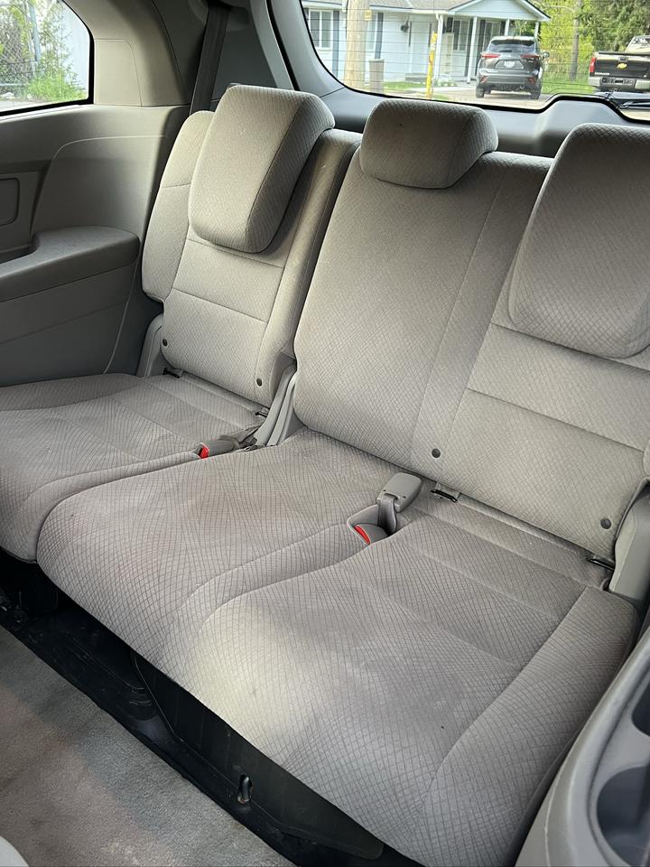 2014 Honda Odyssey SE Photo