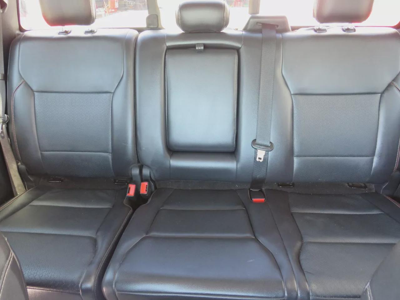 2021 Ford F-150 Lariat | Clean Carfax | 4WD | Tonneau Cover | Trailer Hitch | Leather | Power Seats | Navigation | Heated Seats | Photo