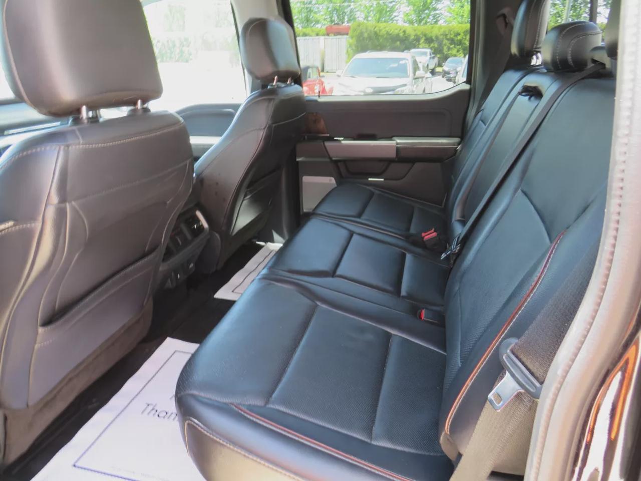 2021 Ford F-150 Lariat | Clean Carfax | 4WD | Tonneau Cover | Trailer Hitch | Leather | Power Seats | Navigation | Heated Seats | Photo