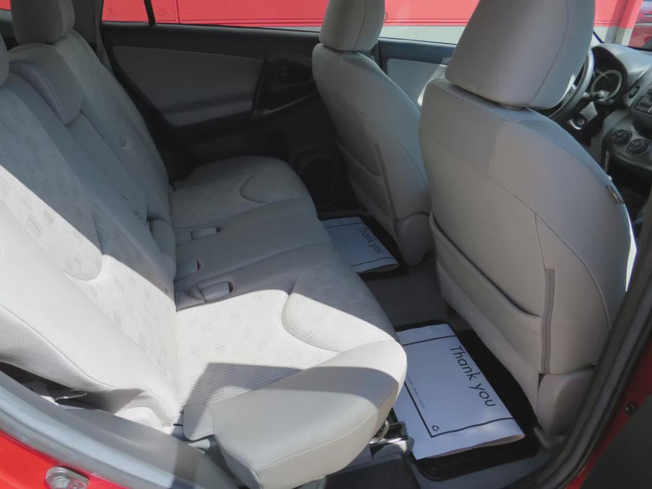 2012 Toyota RAV4 Base | LOW KM!! | Alloy Rims | Cruise Control | AC | CD Player | USB | AUX | Photo