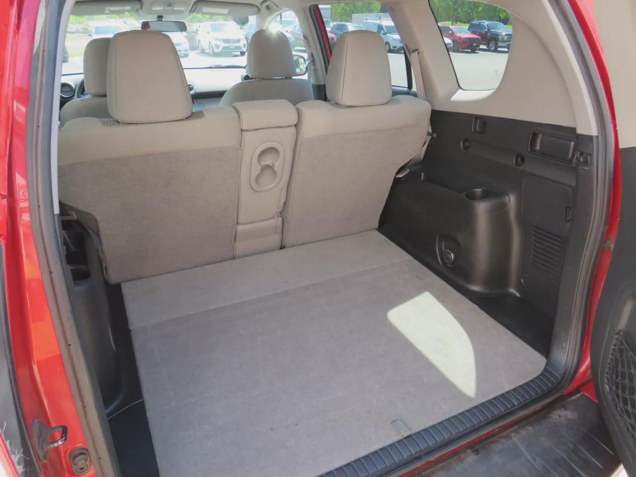 2012 Toyota RAV4 Base | LOW KM!! | Alloy Rims | Cruise Control | AC | CD Player | USB | AUX | Photo