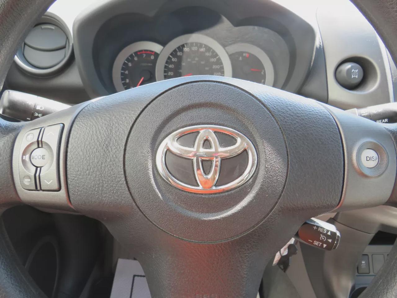 2012 Toyota RAV4 Base | LOW KM!! | Alloy Rims | Cruise Control | AC | CD Player | USB | AUX | Photo