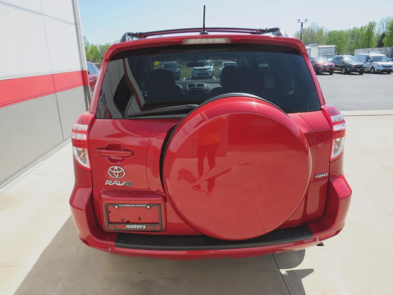 2012 Toyota RAV4 Base | LOW KM!! | Alloy Rims | Cruise Control | AC | CD Player | USB | AUX | Photo