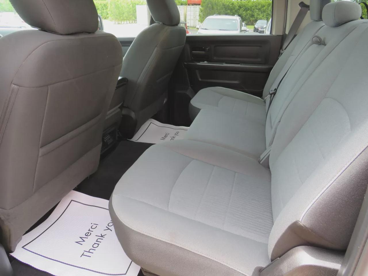 2021 RAM 1500 Classic EXPRESS Photo