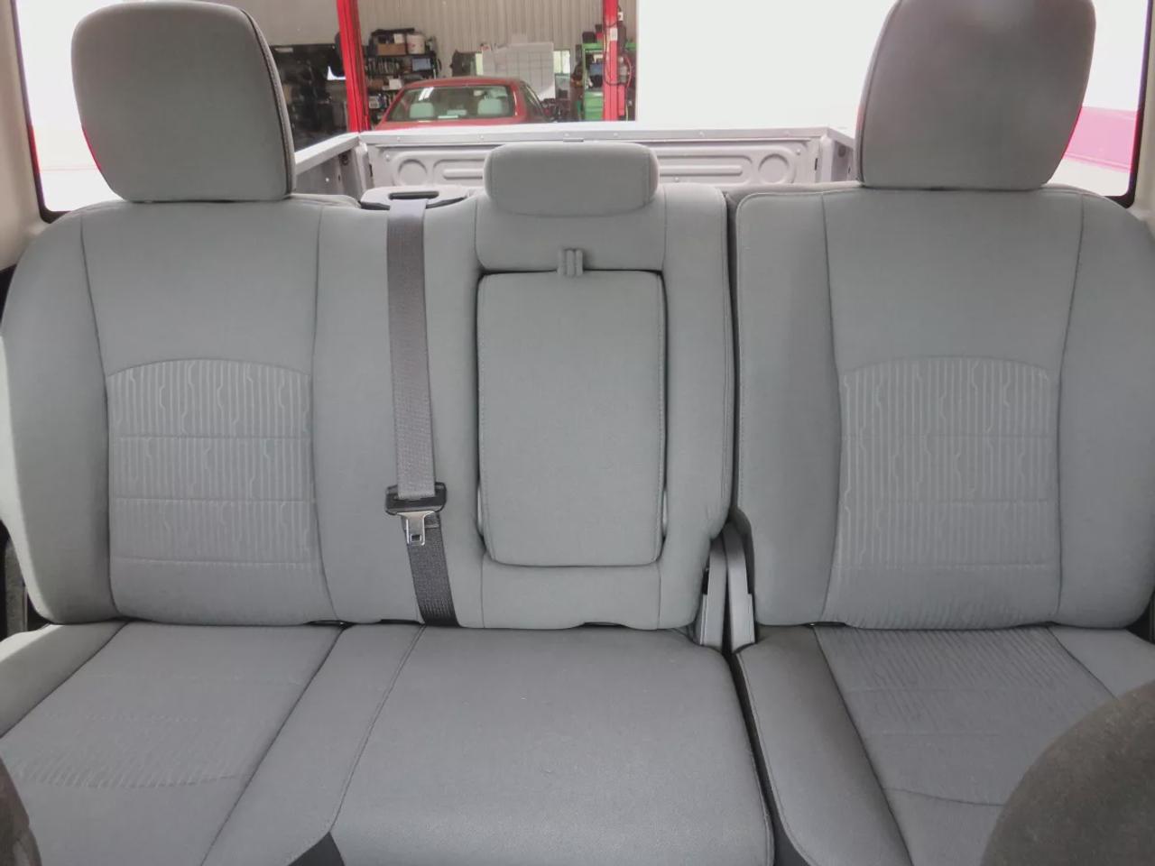 2021 RAM 1500 Classic EXPRESS Photo