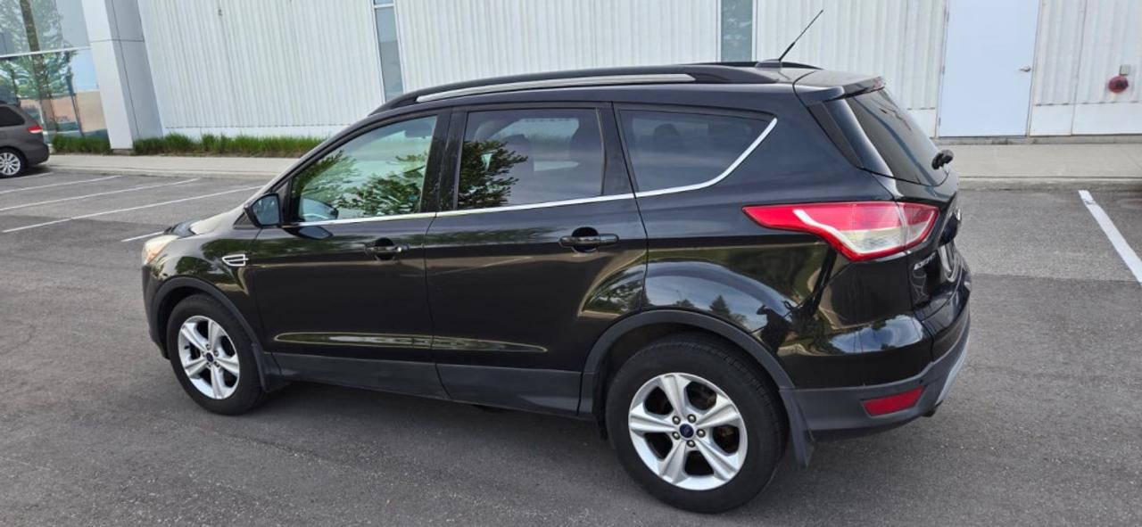 2014 Ford Escape SE 4dr Front-wheel Drive Automatic Photo4
