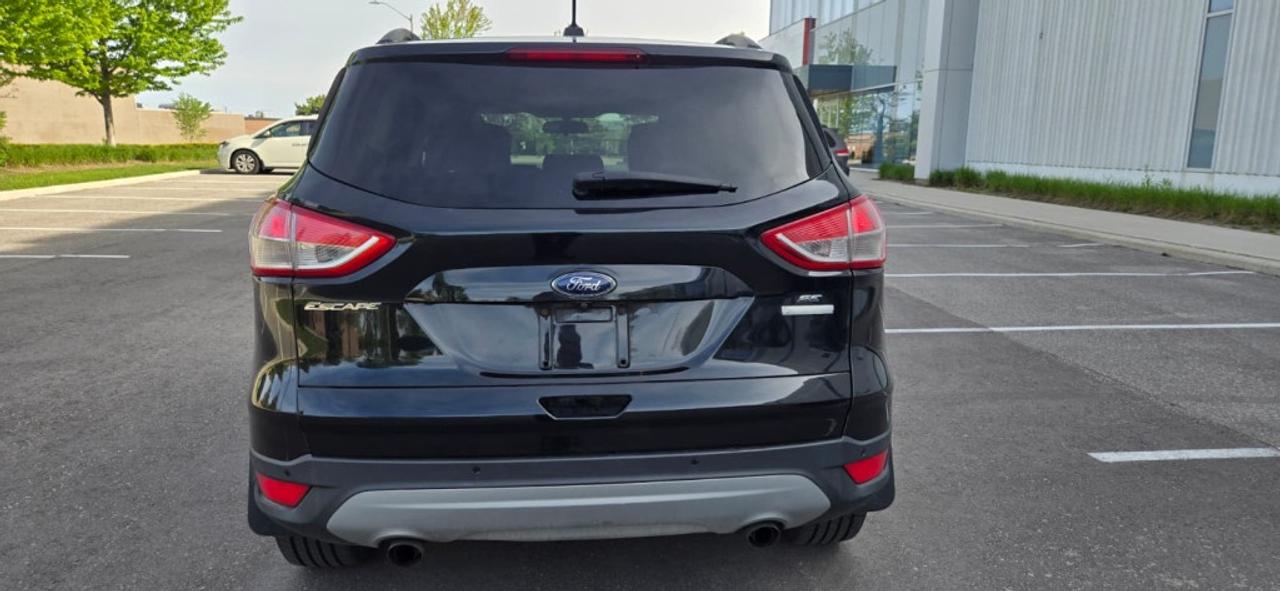 2014 Ford Escape SE 4dr Front-wheel Drive Automatic Photo