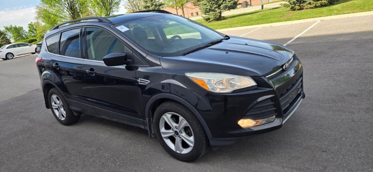 2014 Ford Escape SE 4dr Front-wheel Drive Automatic Photo