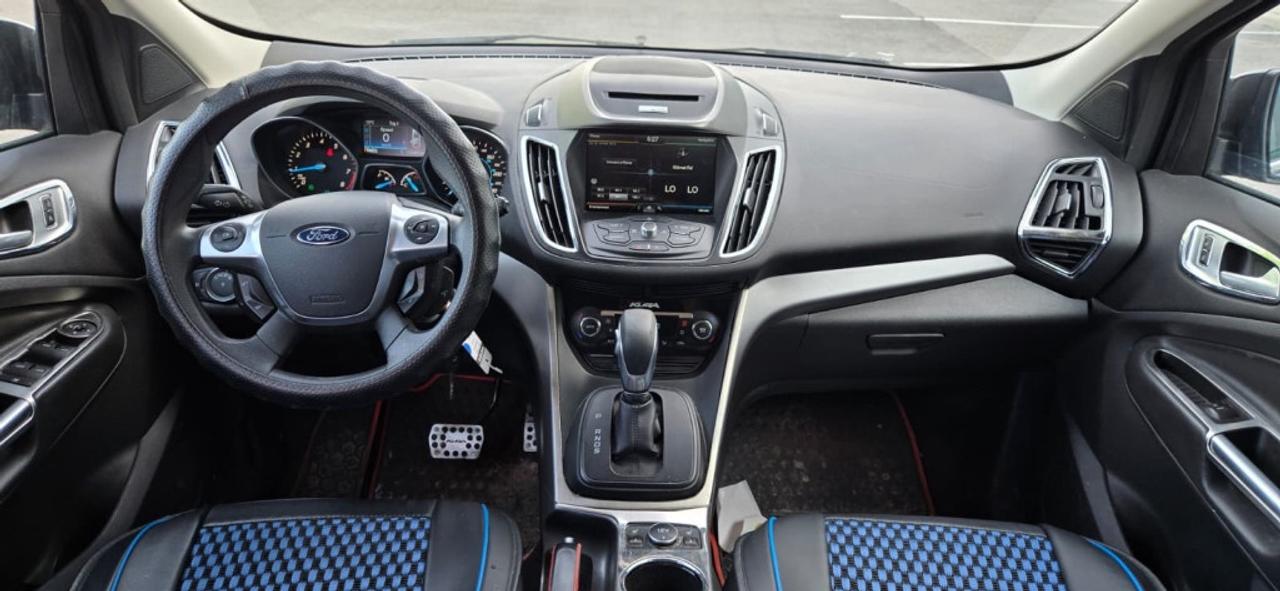 2014 Ford Escape SE 4dr Front-wheel Drive Automatic Photo