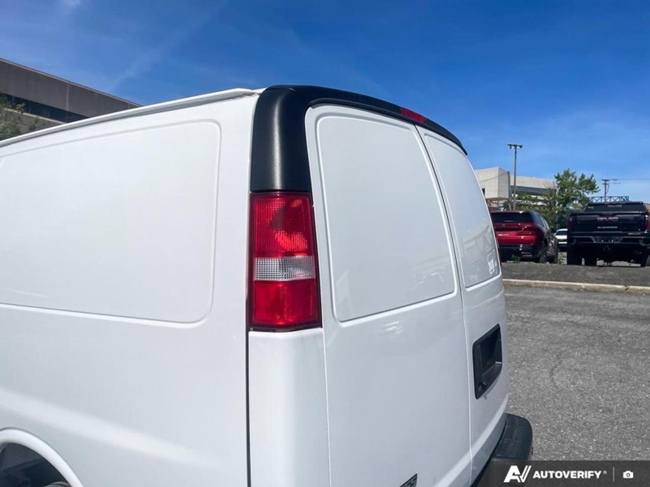 2025 Chevrolet Express Cargo Van 2500 135  EXPRESS, 135" 4.3 V6 Photo