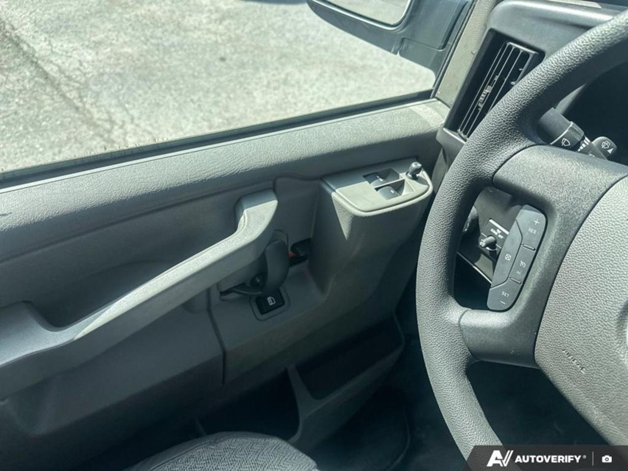 2025 Chevrolet Express Cargo Van 2500 135  EXPRESS 135" 4.3 V6 Photo