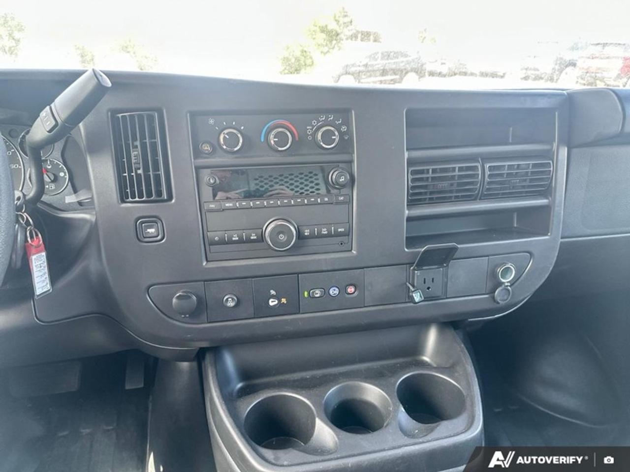 2025 Chevrolet Express Cargo Van 2500 135  EXPRESS 135" 4.3 V6 Photo