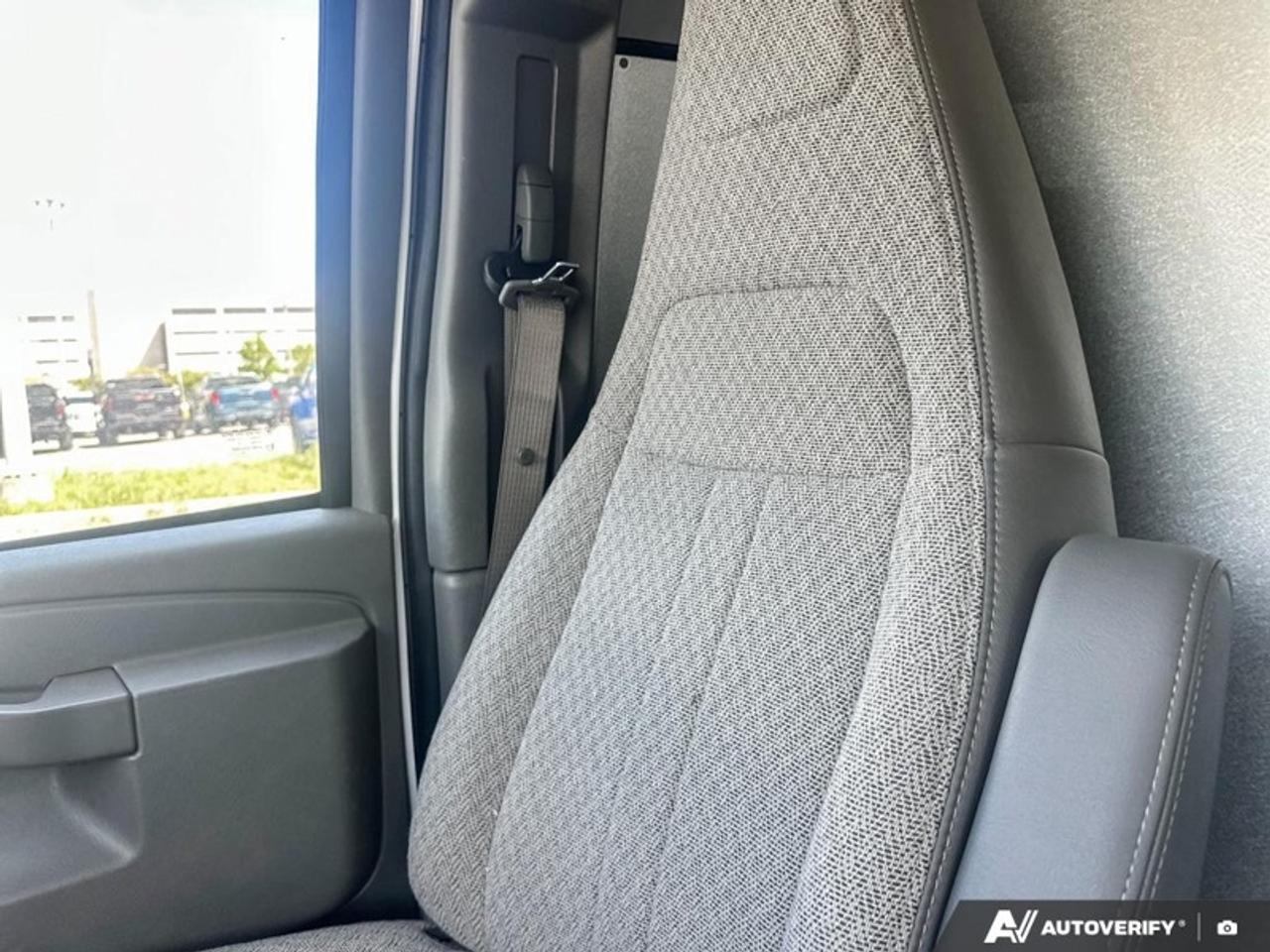 2025 Chevrolet Express Cargo Van 2500 135  EXPRESS 135" 4.3 V6 Photo