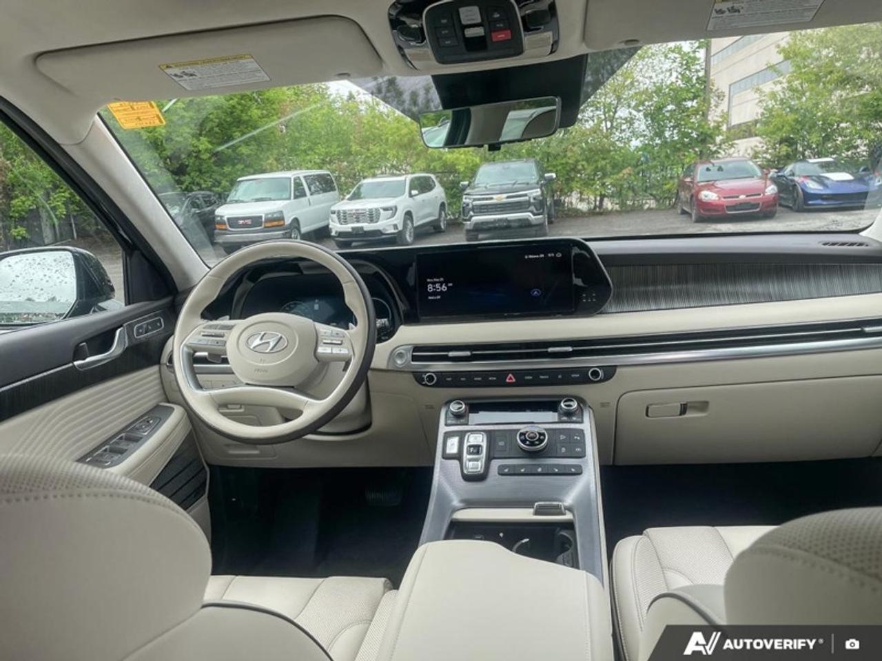 2023 Hyundai PALISADE Ultimate Calligraphy w/Beige 7-Passenger  ULTIMATE CALLIGRAPHY W/BEIGE INTERIOR Photo