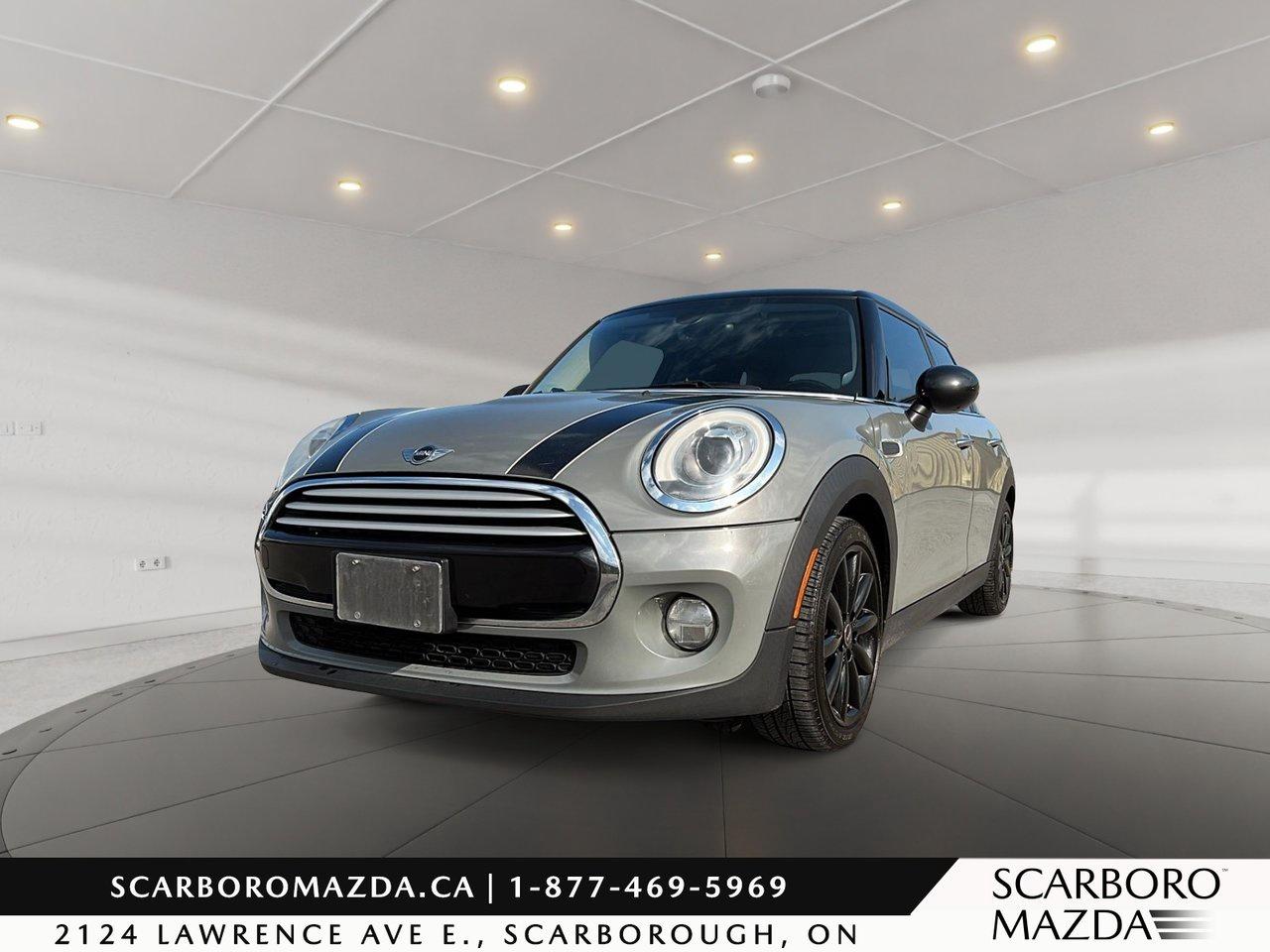 2015 MINI Cooper Hardtop 5 Door BASE Photo2