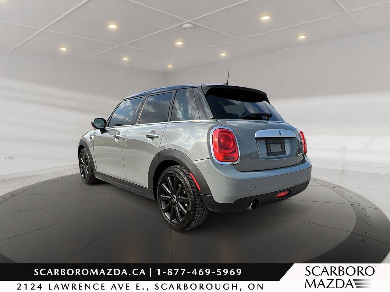2015 MINI Cooper Hardtop 5 Door BASE Photo4