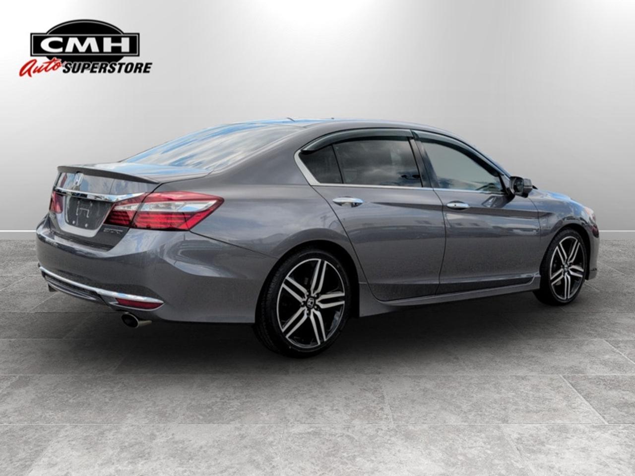 2016 Honda Accord Sedan Sport  **SUNROOF - REM START** Photo3