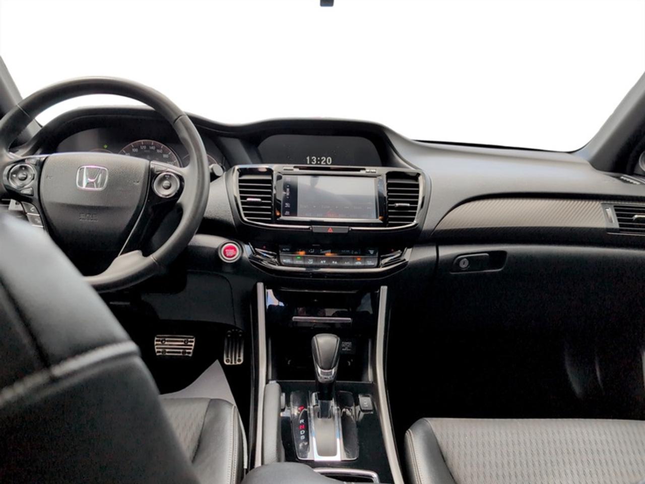 2016 Honda Accord Sedan Sport  **SUNROOF - REM START** Photo