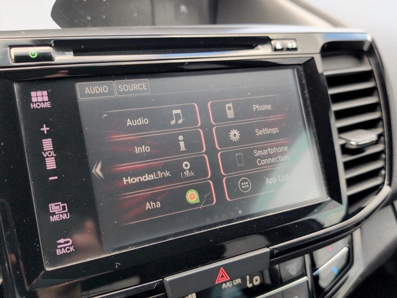 2016 Honda Accord Sedan Sport  **SUNROOF - REM START** Photo