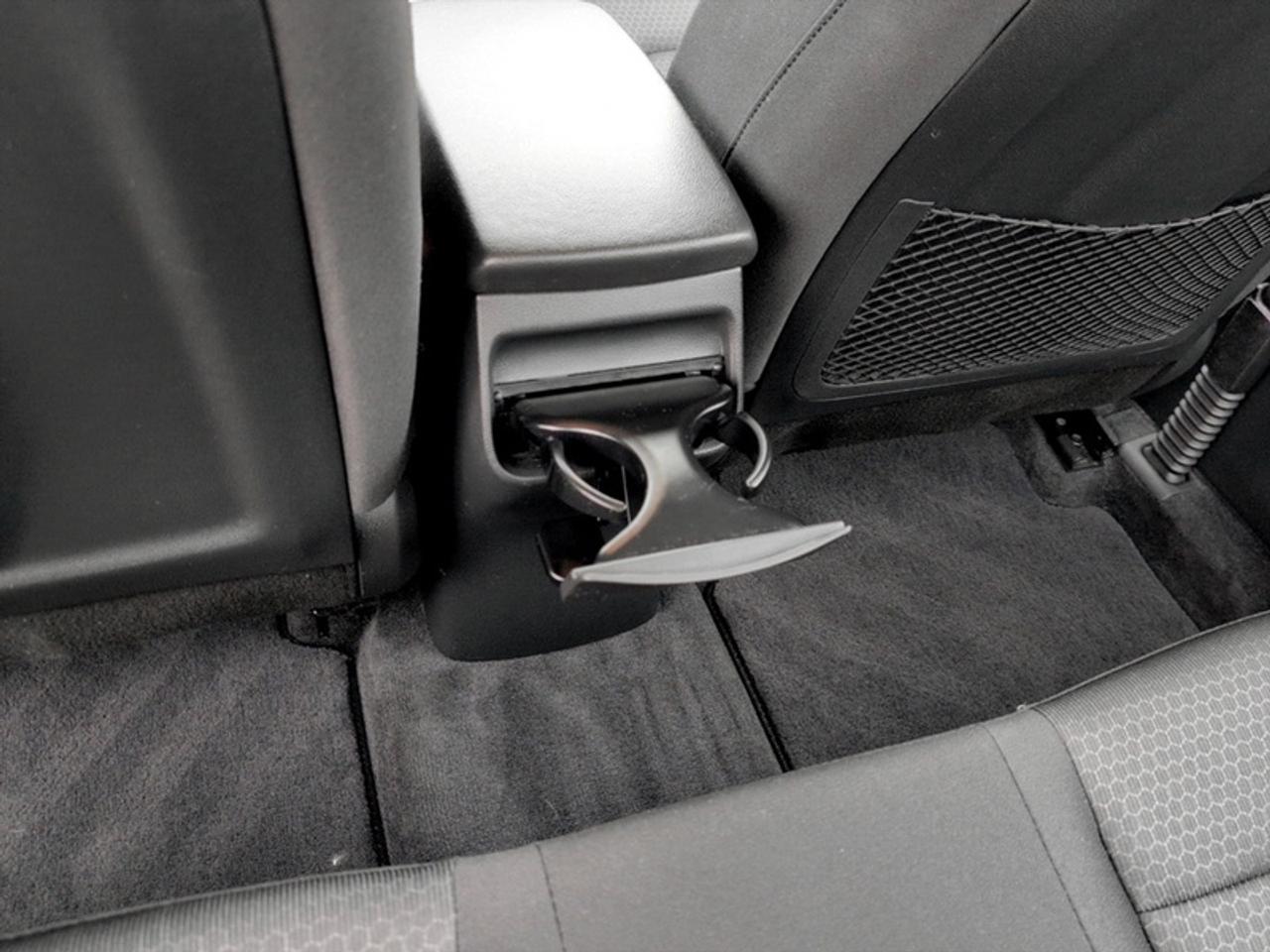 2017 Hyundai Elantra LE  **ULTRA LOW MILEAGE** Photo