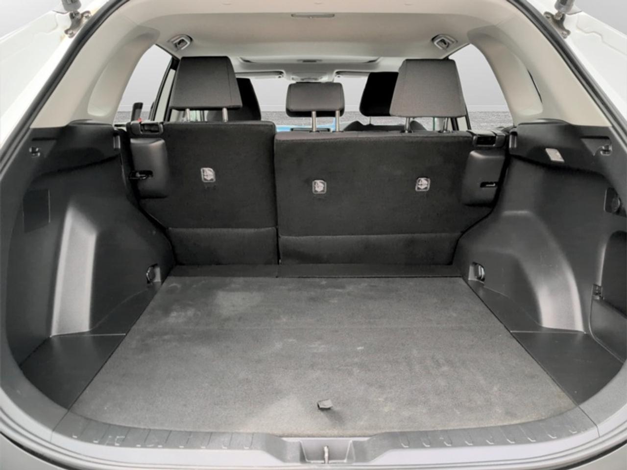 2021 Toyota RAV4 XLE  **CLEAN CARFAX - ONE OWNER** Photo