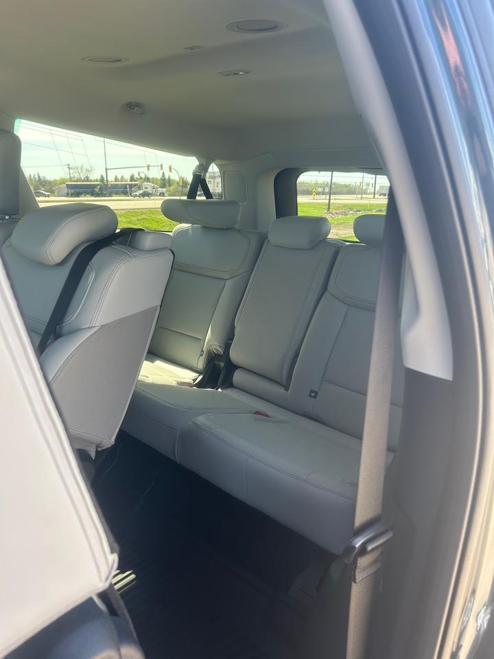 2026 Ford Expedition PLATINUM MAX 4x4 600A Photo5